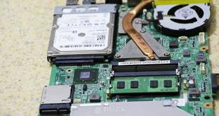 Dell N4050换装固态硬盘(SSD)简记（戴尔n4050拆机）