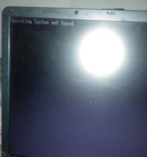 笔记本电脑开机黑屏只显示光标？（笔记本电脑开机黑屏怎么办）