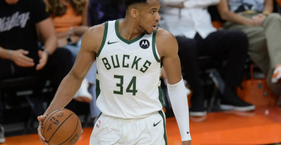 官方公布首期最佳防守球员榜单_官方公布首期最佳防守球员榜