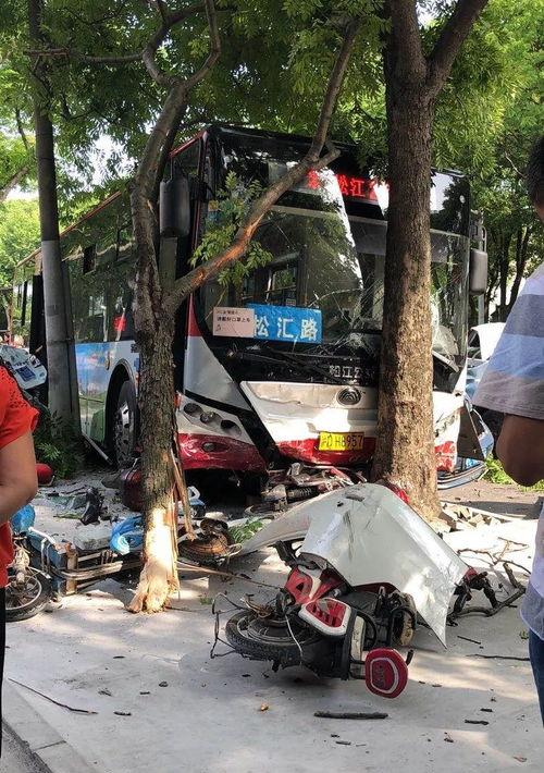 交通事故造成轻微伤赔偿标准（交通事故轻微伤赔偿5万）