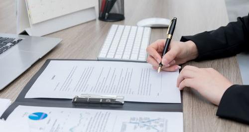 免费农民工法律咨询（劳动合同法律咨询免费）