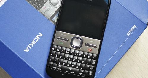 诺基亚82104g上市时间？（诺基亚最新智能机）