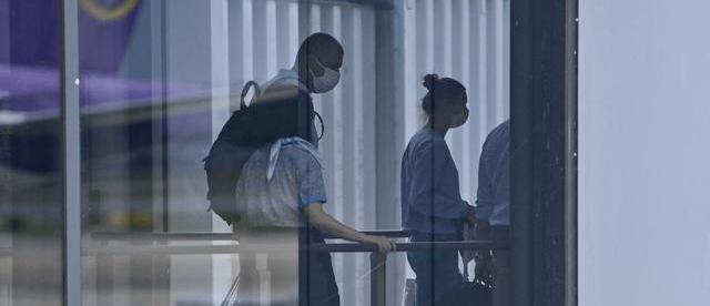 白俄罗斯女运动员为什么拒绝回国_拒回国的白俄女运动员飞抵波兰