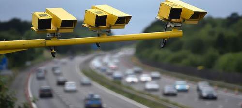 违章一般几个小时收到短信（违章一般几个小时收到短信）