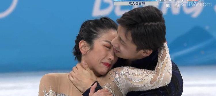 隋文静韩聪互戴金牌感动落泪国寿e店_隋文静韩聪互戴金牌感动落泪