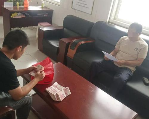 轻微伤鉴定下来是调解还是抓人（轻伤鉴定下来是调解还是抓人）