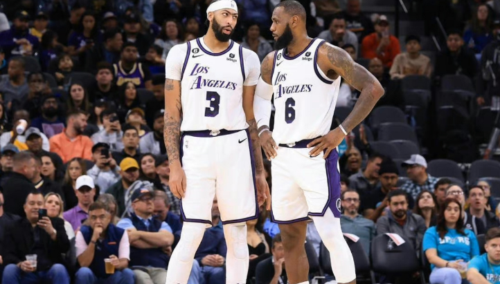 詹姆斯复出时间_詹姆斯复出