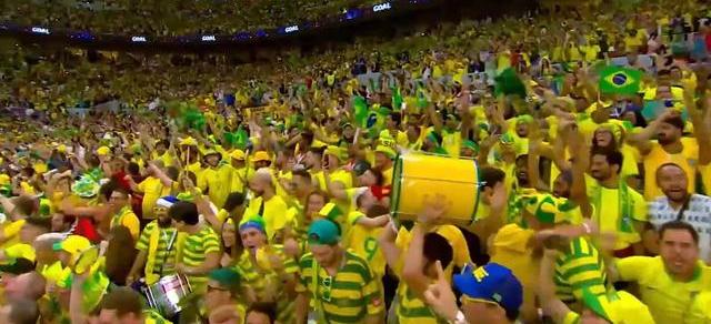 内马尔倒挂金钩_巴西球星里沙利松倒挂金钩