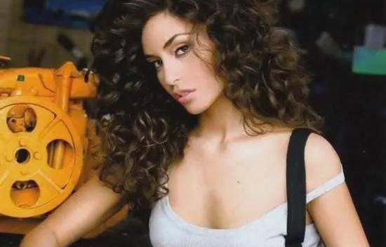 阿尔法拉菲_拉法埃拉-菲科