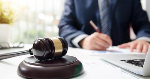 律师打官司输了还收费吗（律师官司输了还收费吗）