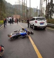 交通事故对方全责怎样理赔？（交通事故对方全责）