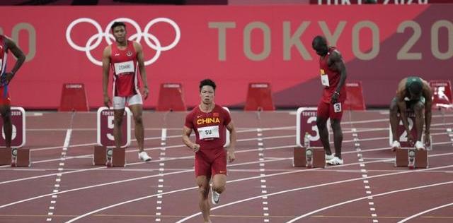 一百米8秒9死了_100米8秒9死了是哪个运动员