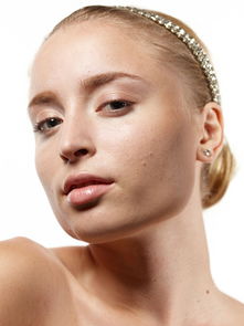 PS合照如何美白？（ps美白教程）