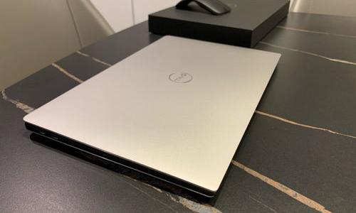 最贵的笔记本电脑最高配置（最贵的笔记本）（配置高的笔记本）