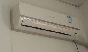 空调开一会儿就不制冷了再开正常？（空调不凉了）