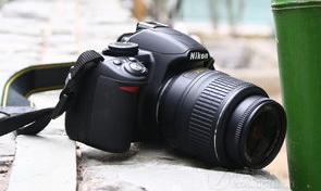 尼康s3100和s3300哪个好？（尼康d3100报价）