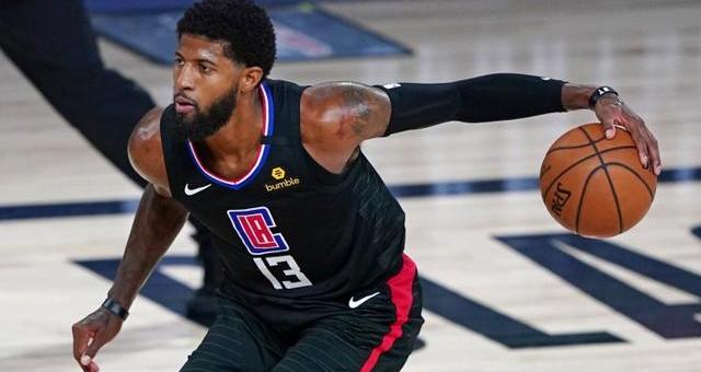 尼克乔治滑雪（尼克乔治）