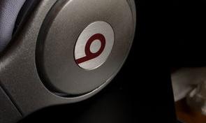 苹果官网的魔声耳机是真的吗？（魔声耳机真假）