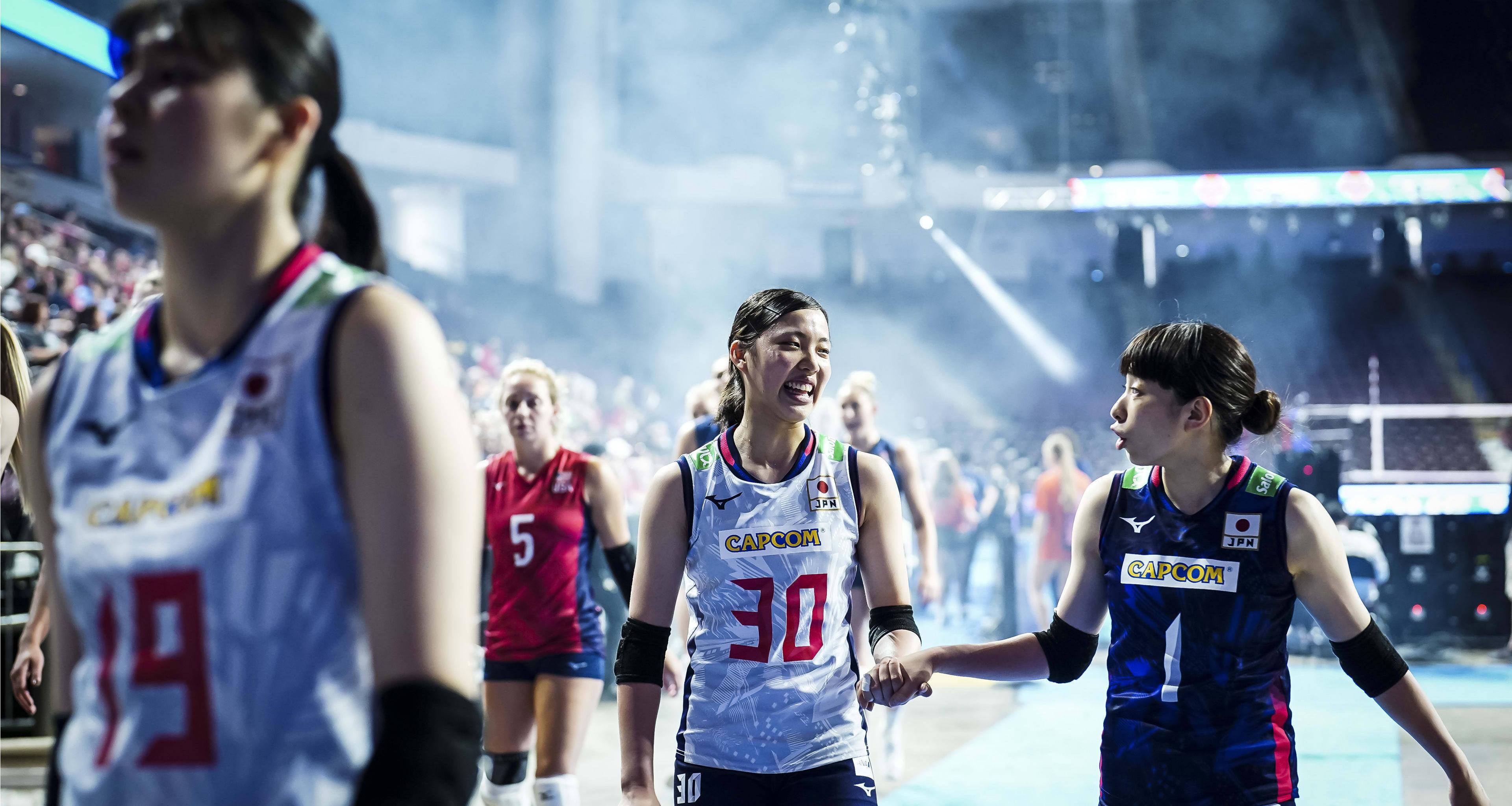 日本女排爆冷3-0击败美国队员_日本女排爆冷3-0击败美国队