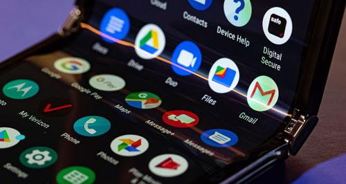 又一款国产折叠屏官宣，moto razr 2022真机已亮相（摩托罗拉折叠手机2022新款）