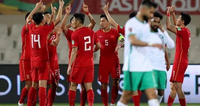 国足如果战胜沙特_李霄鹏回应国足战平沙特