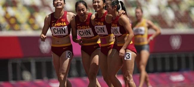 女子4x100米接力世界纪录_女子4x100米接力