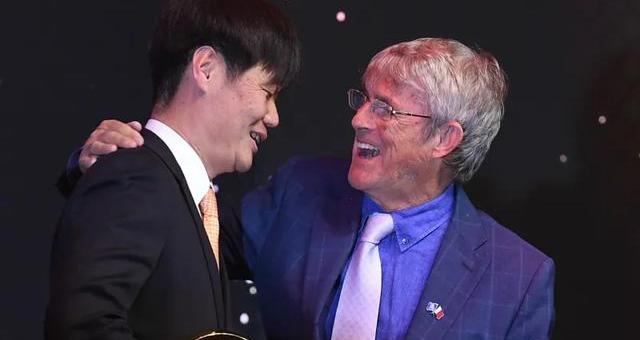 武汉队李霄鹏最新消息,曝李霄鹏立新规:不准排挤归化球员