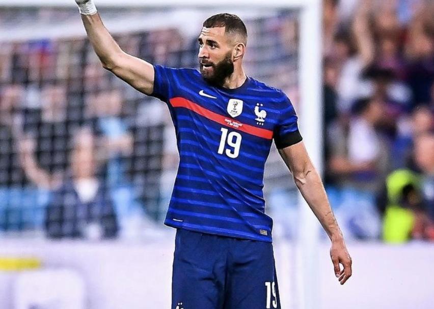 本泽马退役了吗_本泽马宣布退役