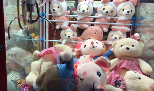 抓娃娃机的技巧_娃娃机技巧