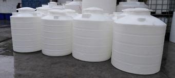 什么是PE塑料？废旧PE得多少钱一吨？那里收购？ pe塑料回收价格