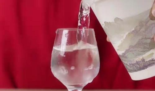 酒精是多少度的呢? 食用酒精多少度