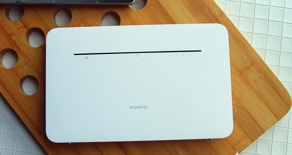华为路由Pro_华为移动路由Pro体验：一款支持插卡的移动路由