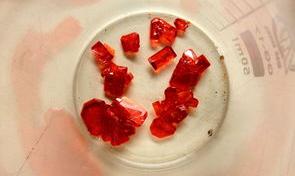 重铬酸钾失效滴定什么颜色？ 重铬酸钾什么颜色