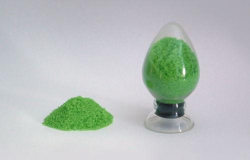 几滴氯化镍溶液加溴水加氢氧化钠有何现象 氯化镍溶液